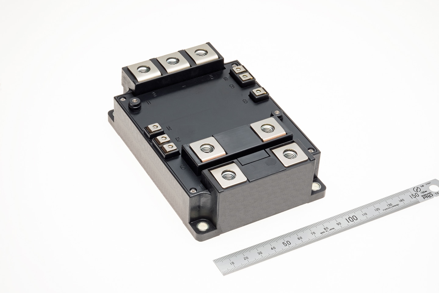 LV100-type 1.2-kV IGBT module for industrial use (CM1800DW-24ME)